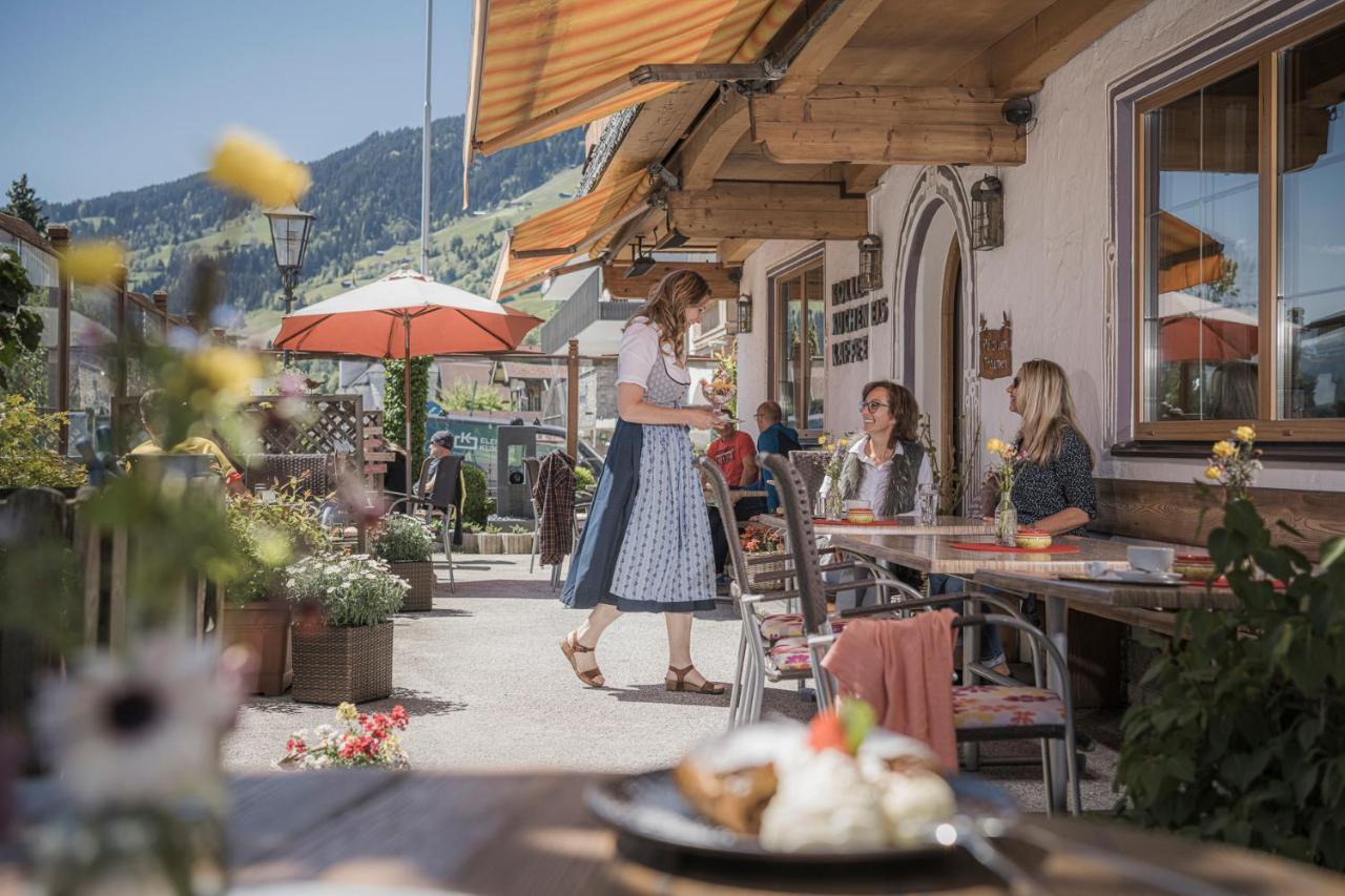 Cafe Pension Koller Brixen im Thale Exterior foto