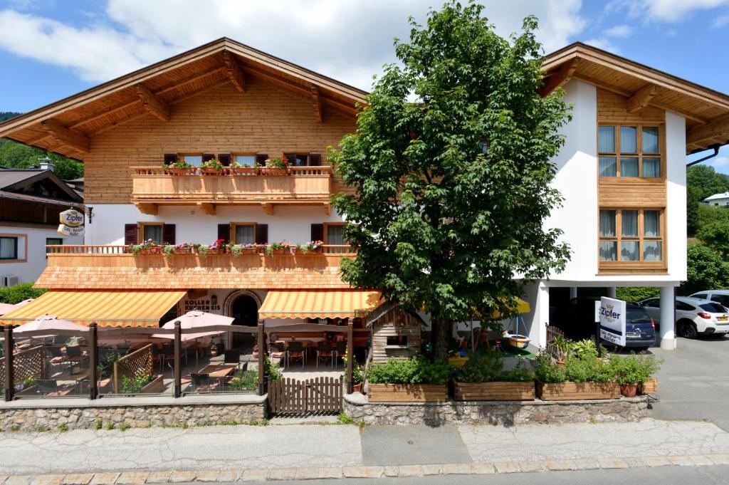 Cafe Pension Koller Brixen im Thale Exterior foto